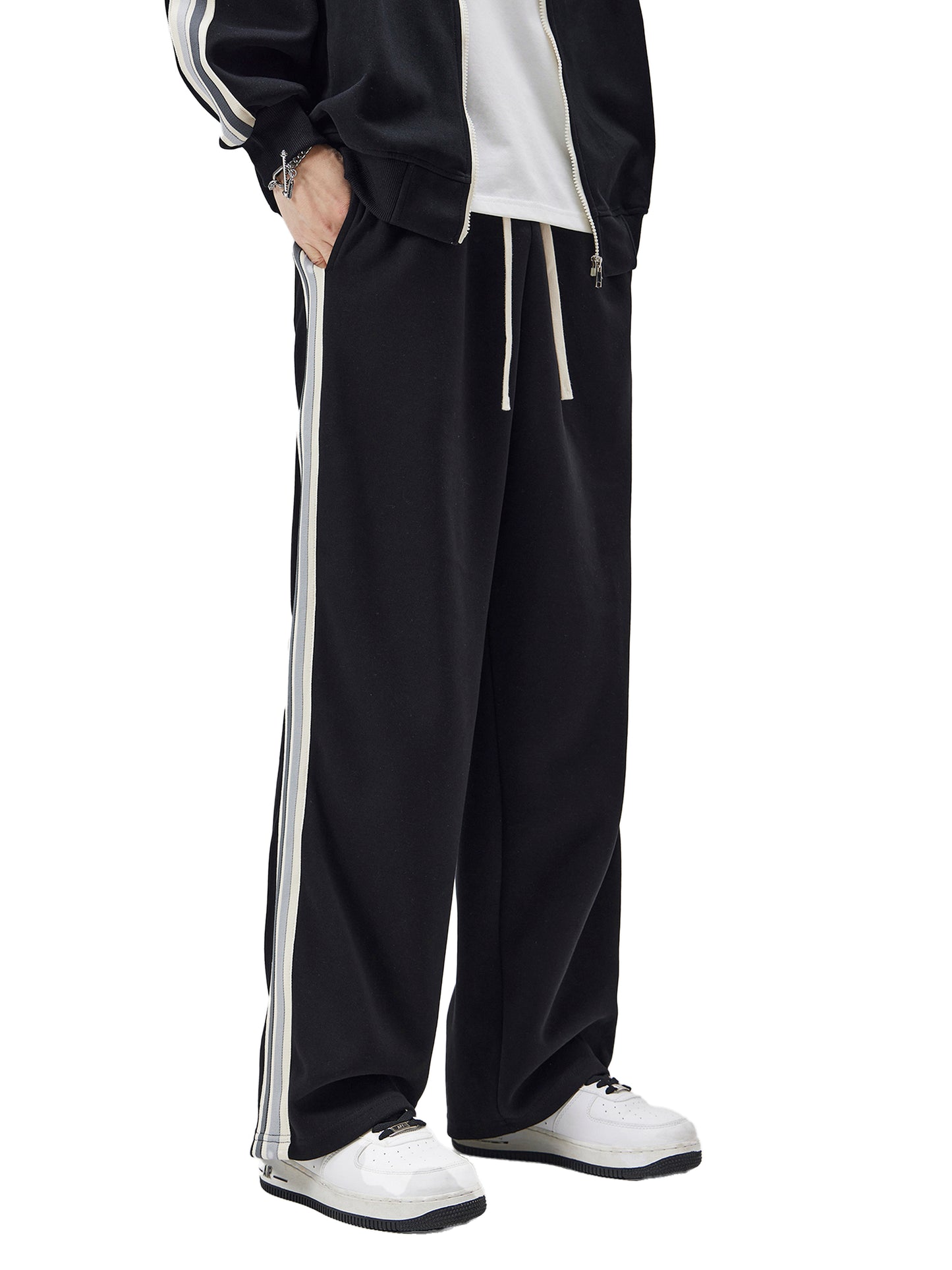 Contrast Side-Stripe Straight-Leg Sweatpants